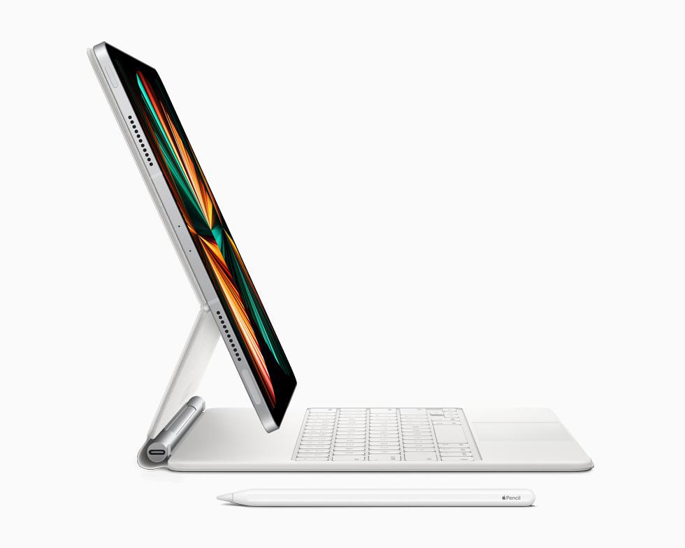 2021年7月28日微軟 Surface 新專利曝光，類似蘋果 iPad 妙控鍵盤設計